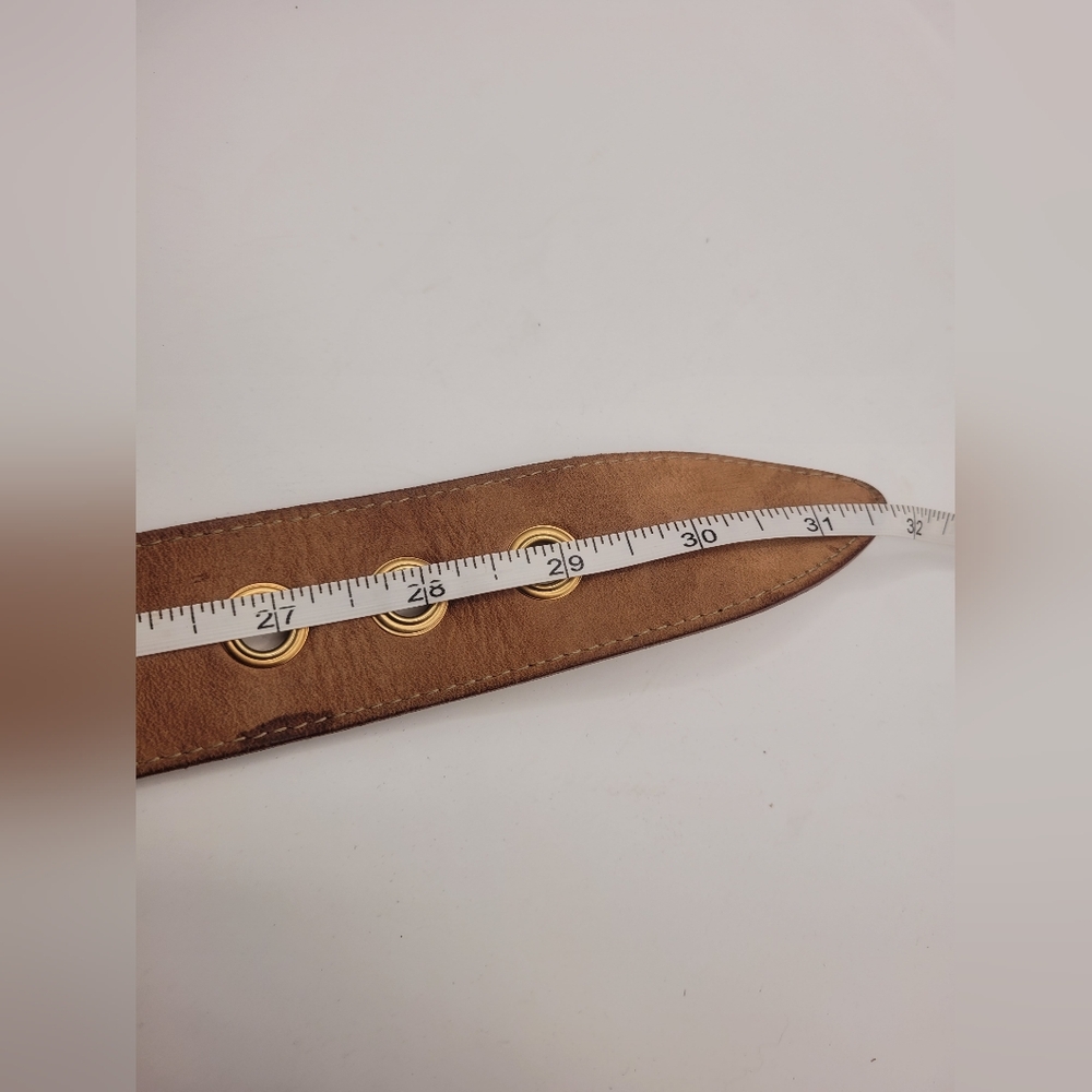 Dolce & Gabbana White Leather Belt with Gold Accents - Picture 5 of 5